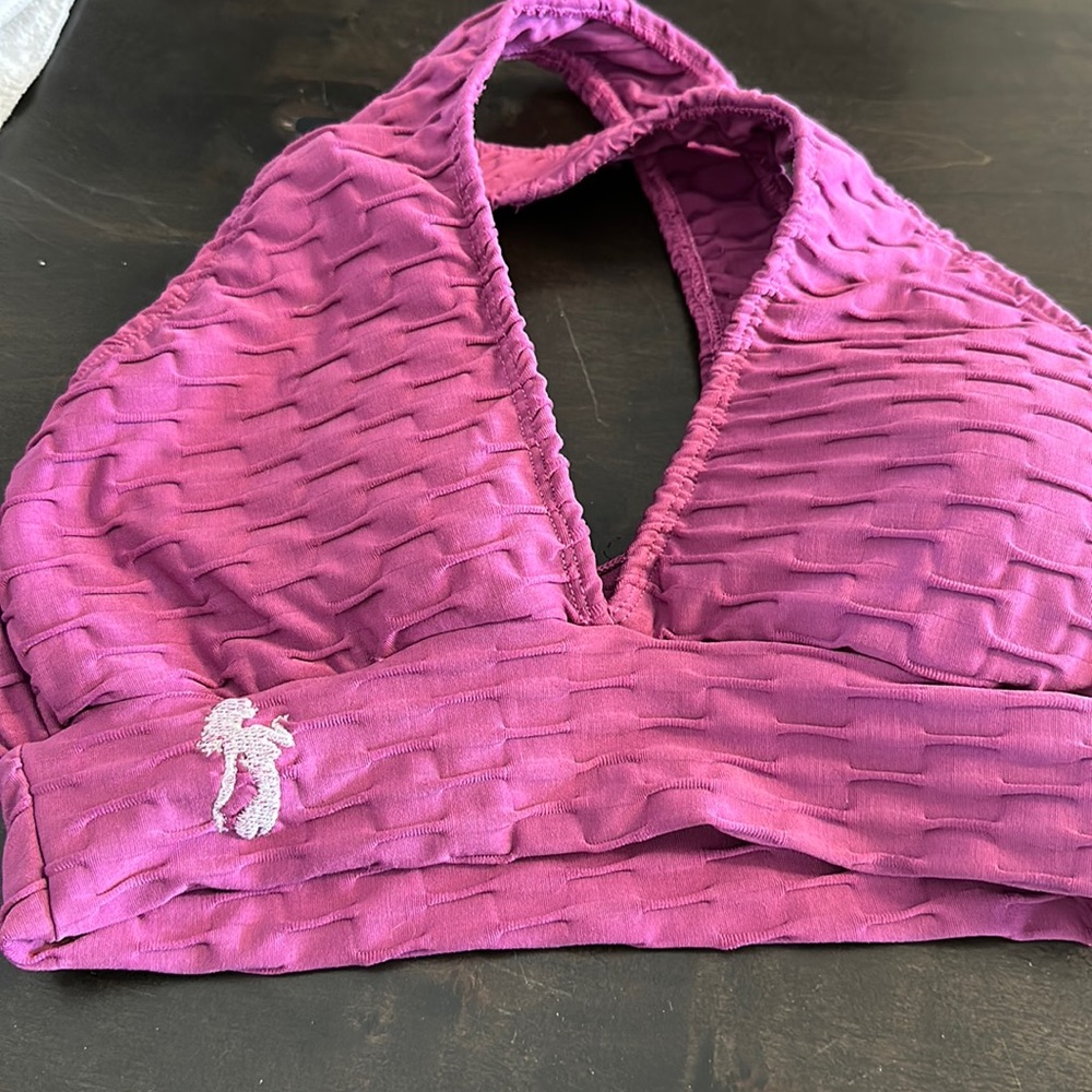 Sports bra